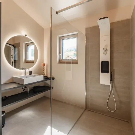 Fischer Design Апартаменти Шладмінг